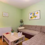 Сasa de vacaciones Cozy In