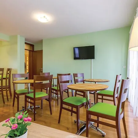 Hébergement de vacances Cozy In Jadranovo