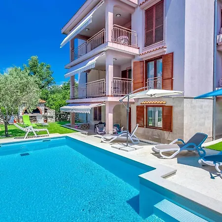 Gorgeous In With Kitchen Holiday home Jadranovo