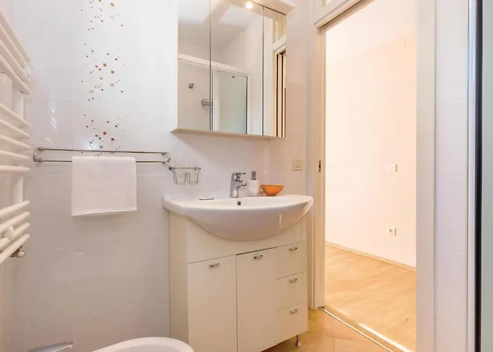 Gorgeous In With Kitchen Сasa de vacaciones